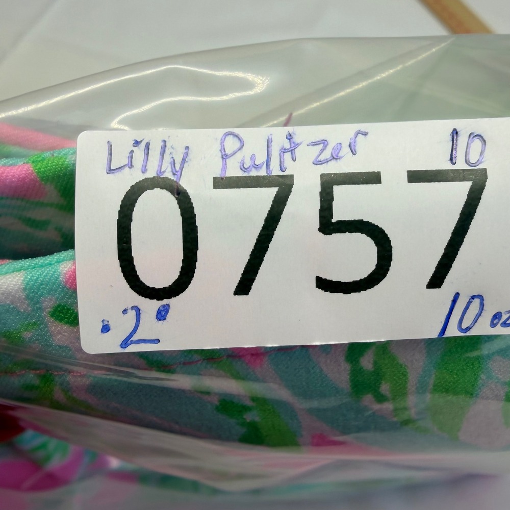 Lilly Pulitzer Luxletic Bettina Shorts Womens 10 Pink Bermuda Mandevilla Baby - Picture 11 of 11
